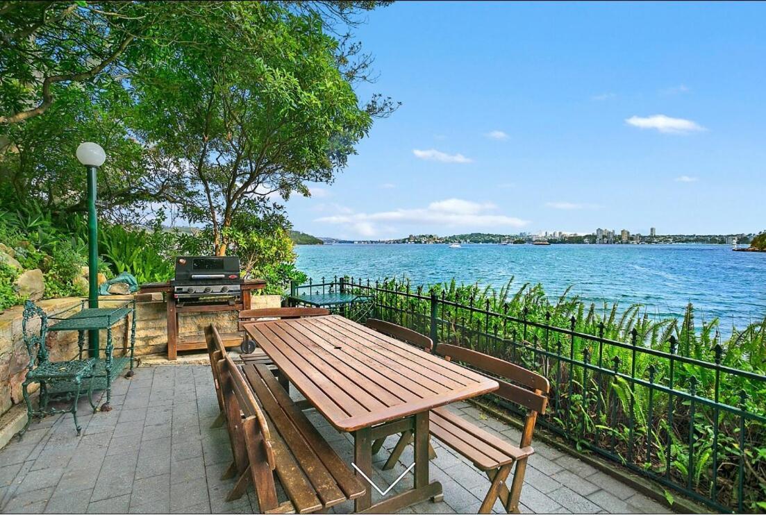 Mosman Moments Elevated Living On The Harbour - Rag05 *
